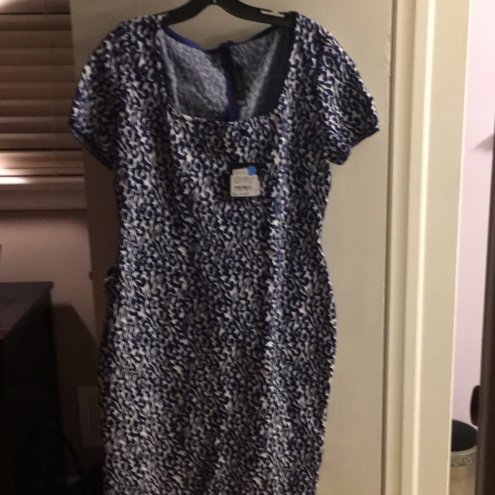 Women’s St. John dress